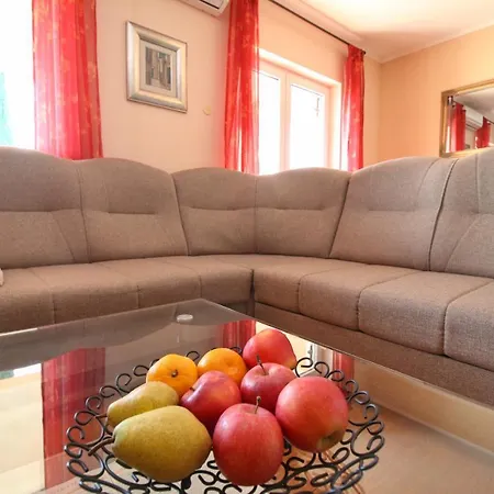 Apartment Melita *